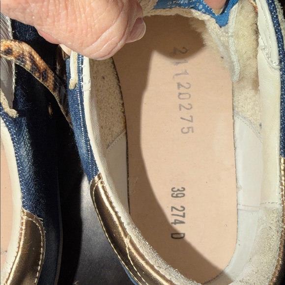 Gorgeous!! GGDB Blue Jean- White- Gold, Sherpa. Size 9. - Picture 10 of 16